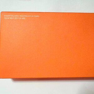 ESSENTIAL DAILY ROUTINE KIT (4 ITEMS)